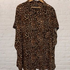 TORRID, Button up neutral Leopard Print short sleeve rayon blouse top 5X